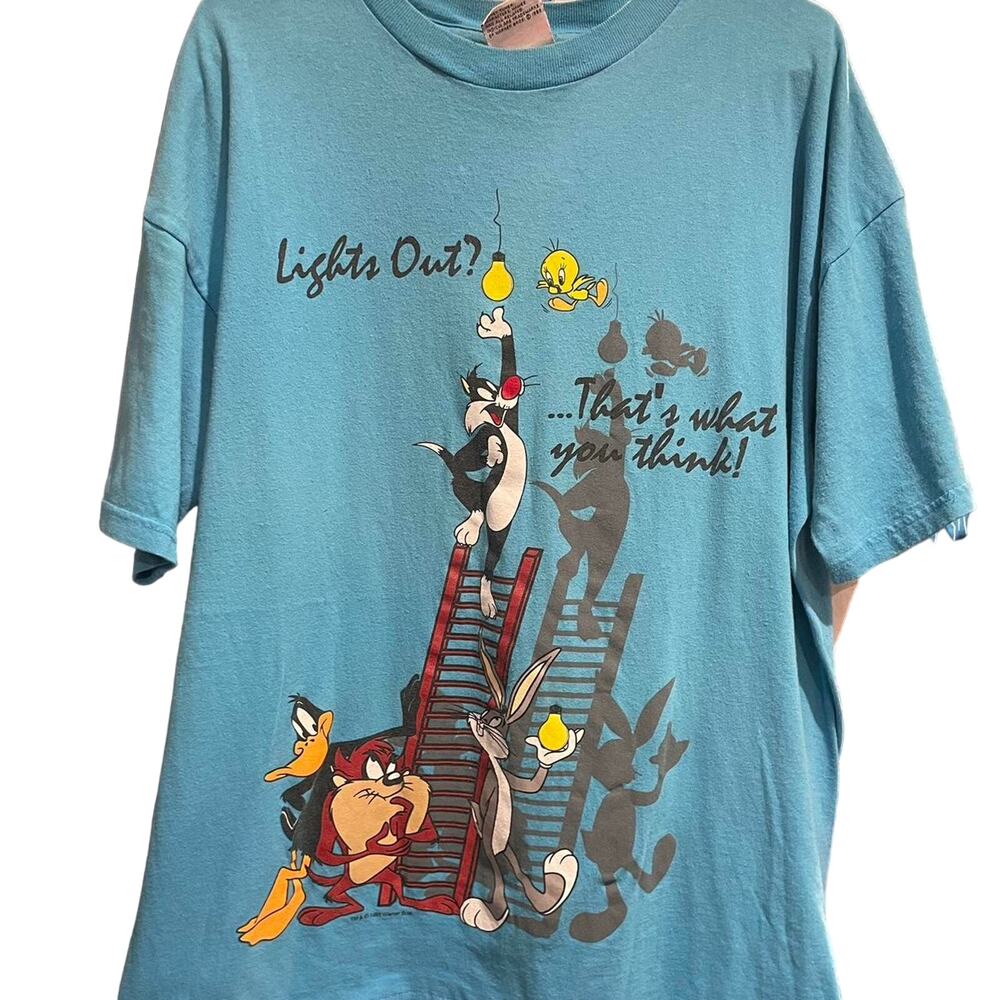 Vintage 90s Looney Tunes Gang “Lights Out?” 1993 Single Stitch Shirt Adult XL